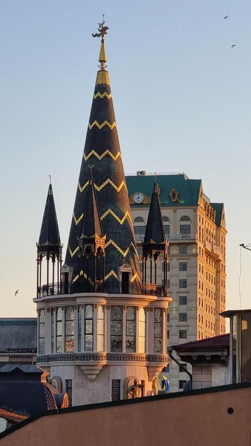 Old Batumi Mgzavrebi Apartments المظهر الخارجي الصورة